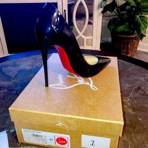 New! Receipt! Birthday Gift..Too Small.